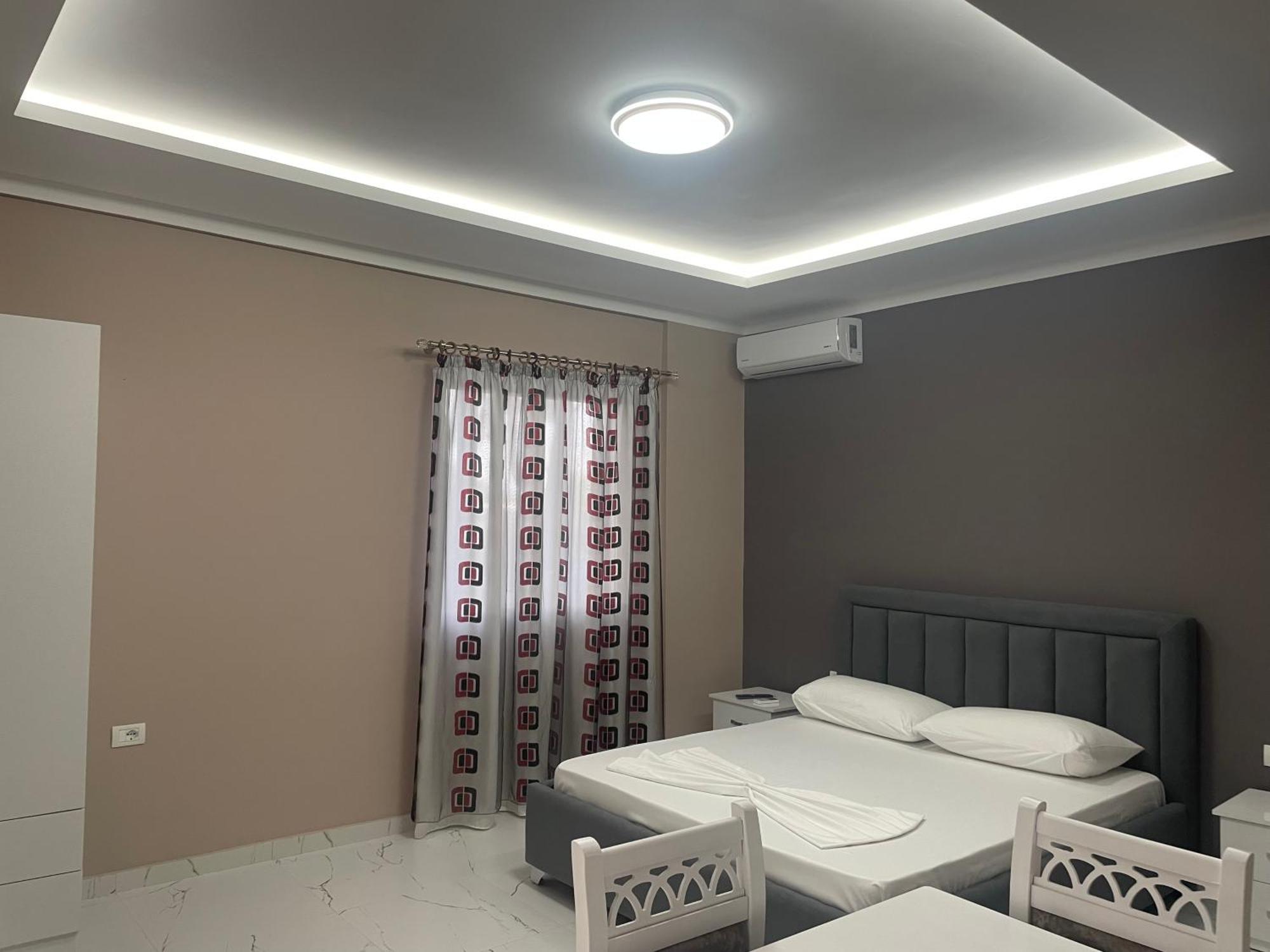 Vila Topi Vlore Exterior photo